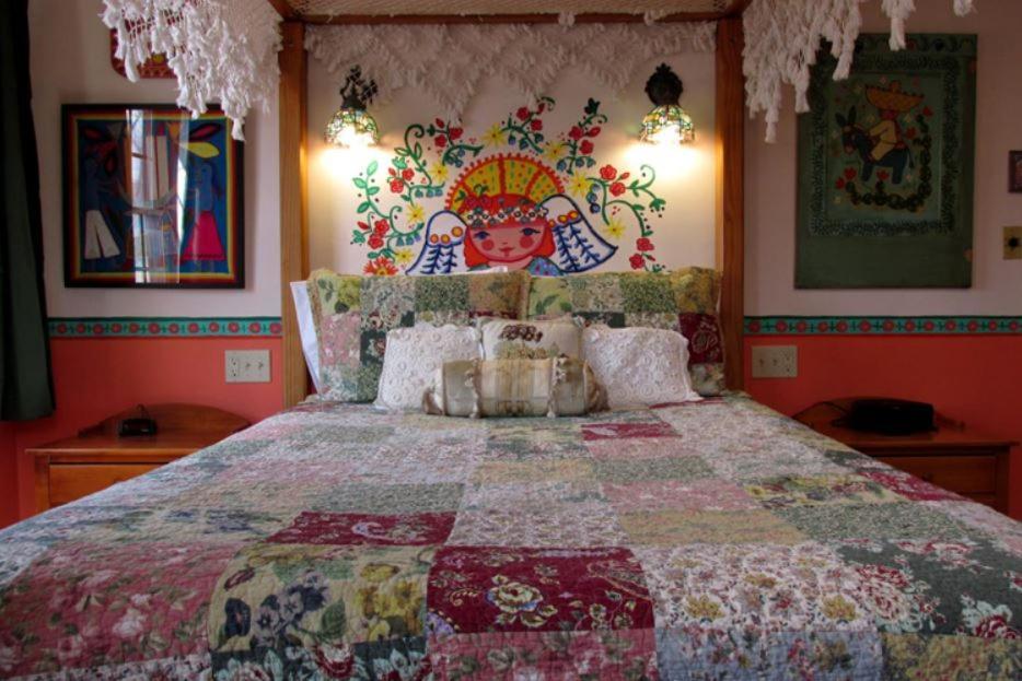 La Dona Luz Inn An Historic B&B Таос Екстериор снимка